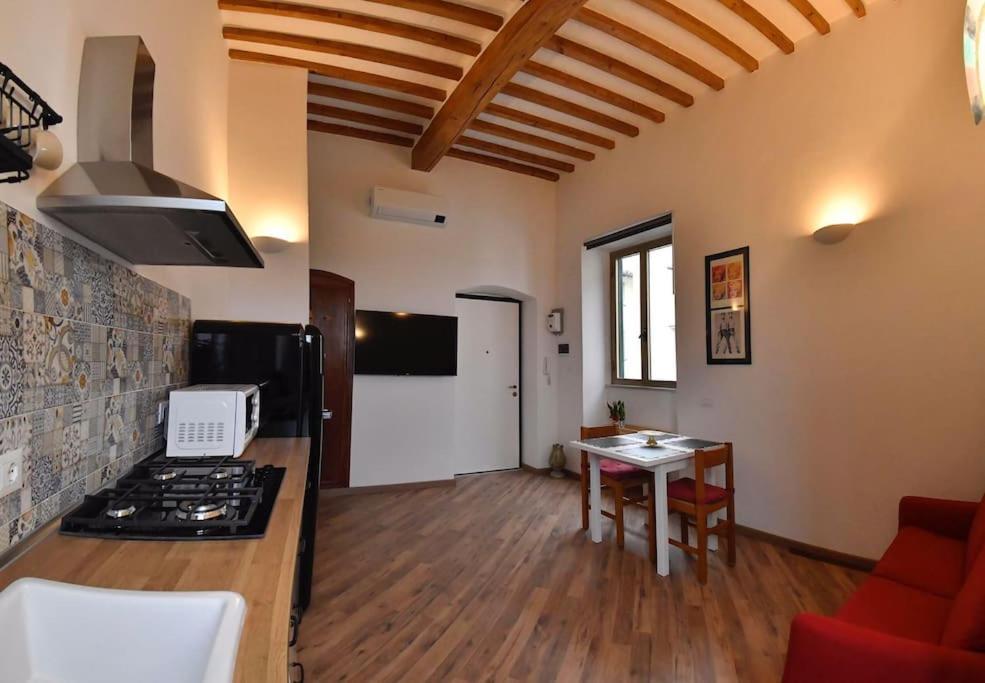 Il Garibaldino Apartment Livorno Luaran gambar